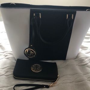 Tote and wallet/ wristlet